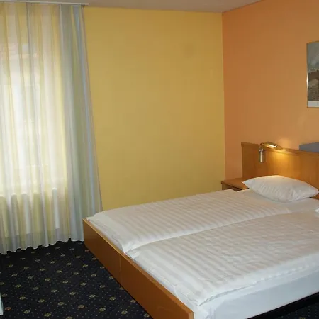 Regina Hotel