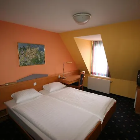 Regina Hotel